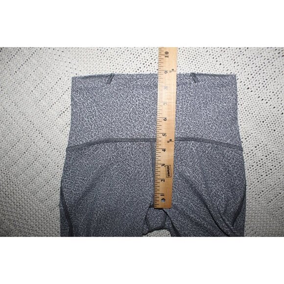 LULULEMON train times Black and white Speckled Mesh details Crop Leggings Size 4 - Picture 4 of 12